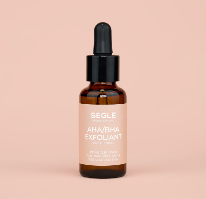 Segle AHA/BHA Exfoliant Sérum.
